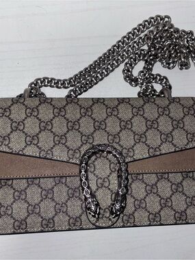 Gucci Beige GG Supreme Dionysus Shoulder Bag with Silver Chain